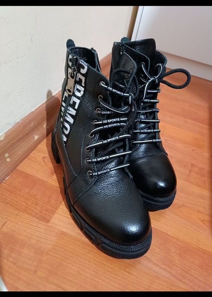 Bambi Siyah Bot - Görsel 2