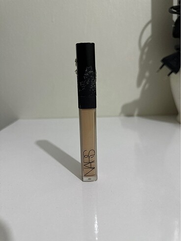 Nars concealer