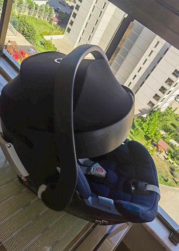 Diğer Siyah Bebek Oto Koltuğu CYBX