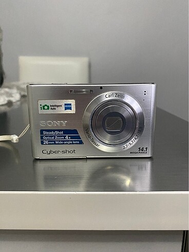 Sony Cyber-Shot DSC-W330