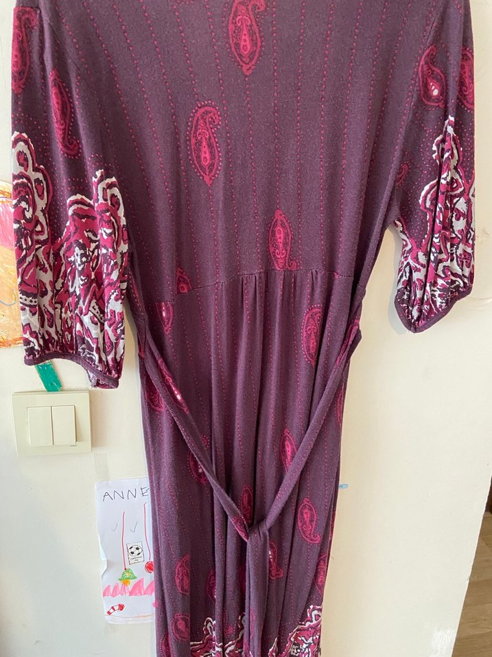 Uzun Mor Desenli vintage elbise midi boy - Görsel 4