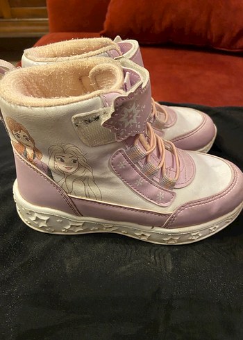 Lcw elsa anna ışıklı bot ayakkabı elsalı 30 numara - Görsel 2