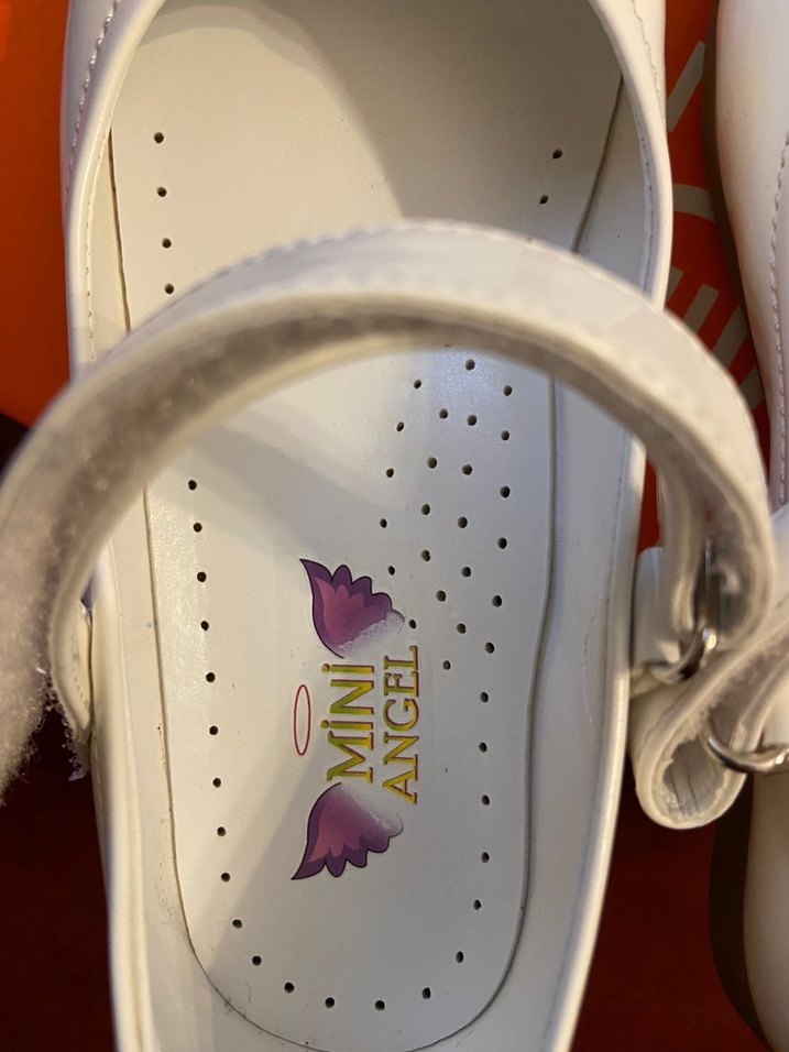 Kız Çocuk Beyaz Fiyonklu Rugan Babet Ayakkabı - Görsel 4