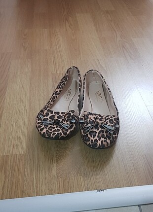 Diğer Babet leoparli