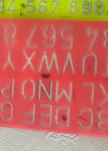 Renkli Harf ve Sayı Tırnak Süslemeleri - Görsel 4