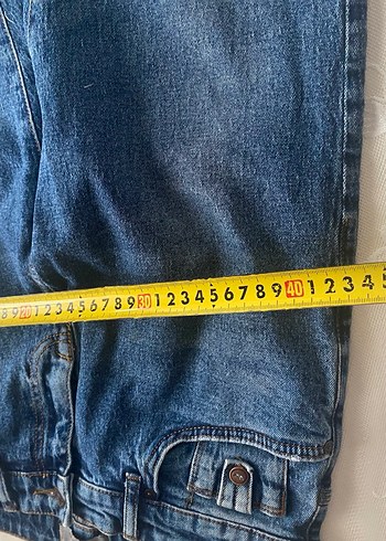 Düğmeli Mavi kadın
Denim Pantolon LTB marka - Görsel 6