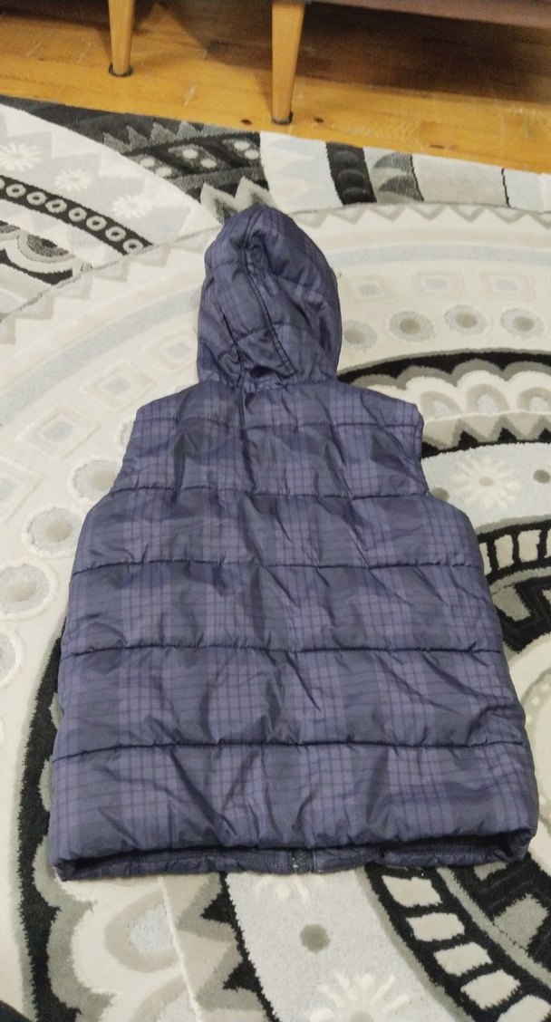 LCW unisex Kapüşonlu Gri Fermuarlı Yelek - Görsel 3