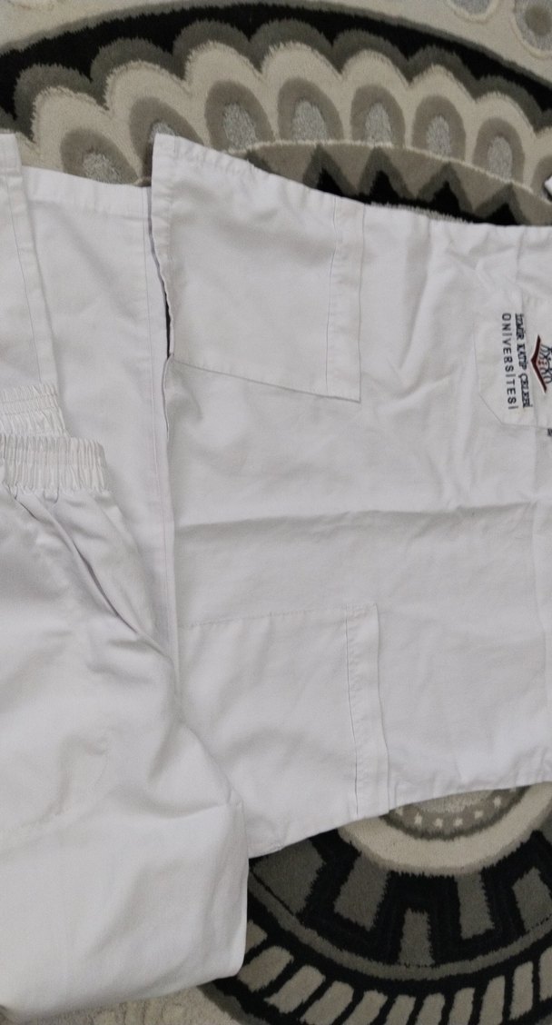 Kadın Beyaz V Yaka hemşire forması - Görsel 3