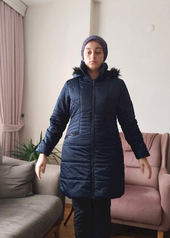 LCW bayan lacivert kaban sıfır gibi hatasız 40 beden sıcak tutar - Görsel 3