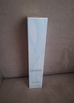 DIVINE 