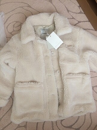 Pull Bear Sıfır Etiketli Mont