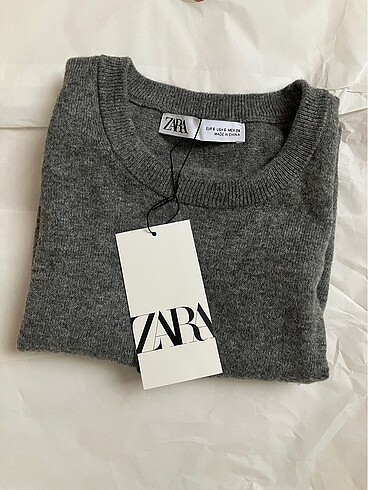 Zara Etiketli Sıfır Süveter