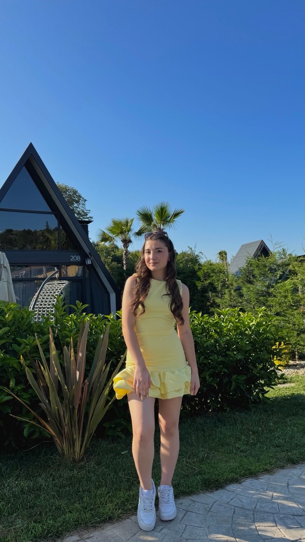 Sarı Mini Fırfırlı Elbise - Görsel 2