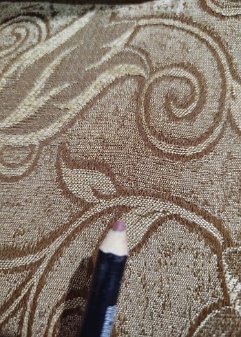 Flormar Suya Dayanıklı Bej Dudak Kalemi - Görsel 3