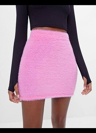 BERSHKA PELUŞ ETEK