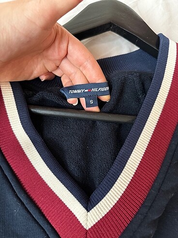 s Beden Tommy Hilfiger Sweat
