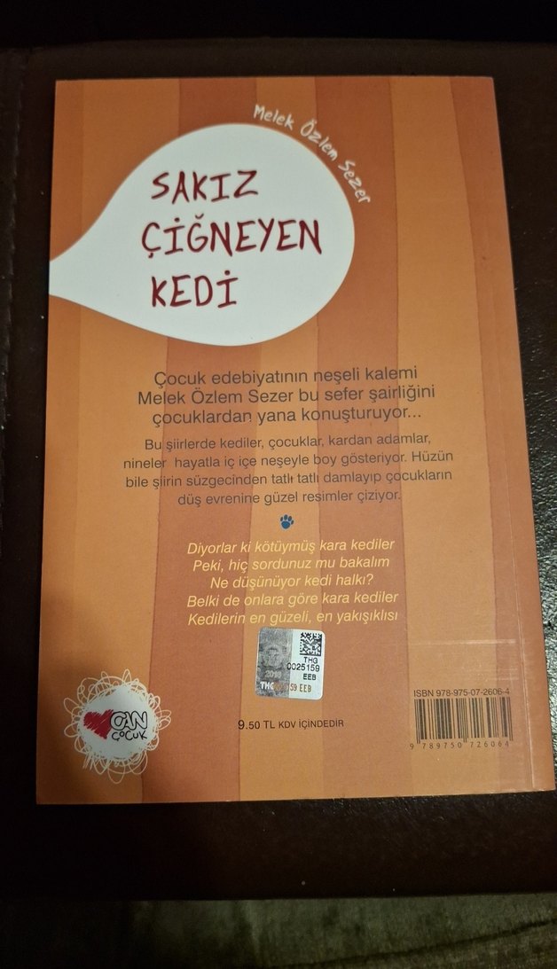 Sakız Çiğneyen Kedi - Melek Özlem Sezer - Görsel 2