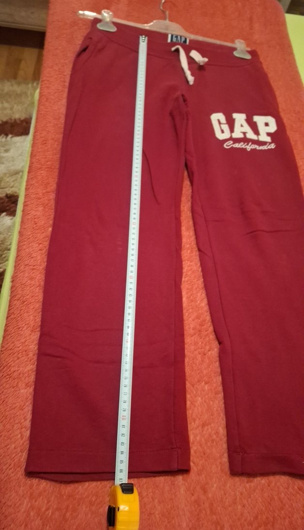 Kızlar için GAP Kırmızı Rahat Eşofman Altı - Görsel 3