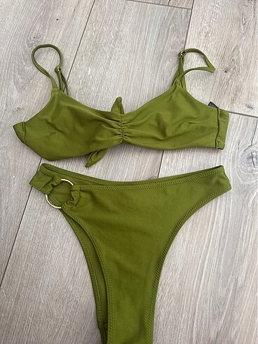 xs Beden yeşil Renk Efsane kullanılmamış bikini