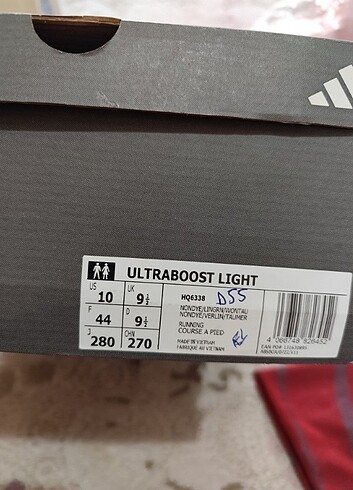 Adidas ultraboost light 44 ayakkabı 
