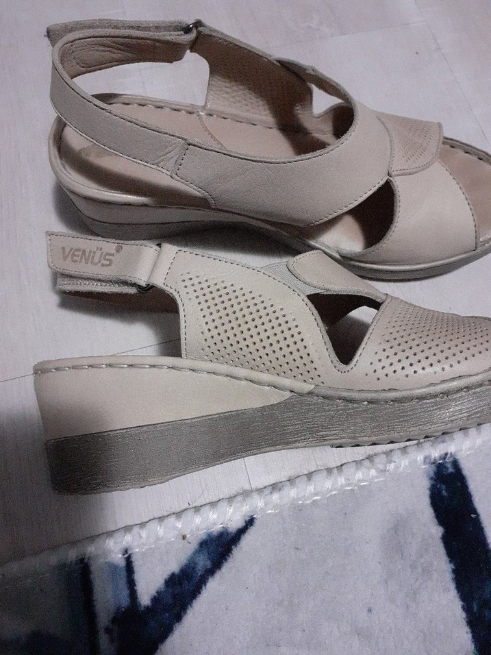 Bej Dolgu Topuklu Kadın Sandalet Venüs - Görsel 5