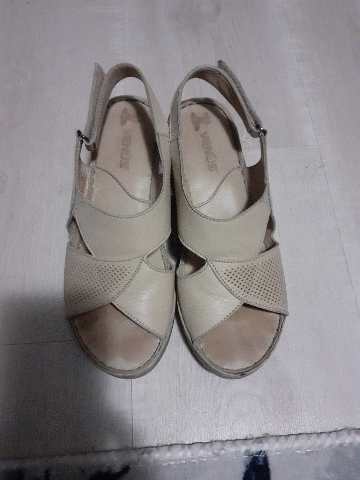 Bej Dolgu Topuklu Kadın Sandalet Venüs - Görsel 2