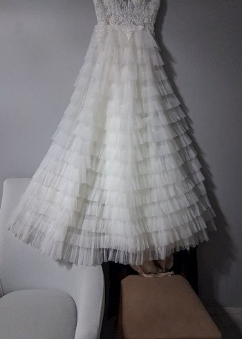 V yaka, ince askılı uzun gelinlik - Görsel 7