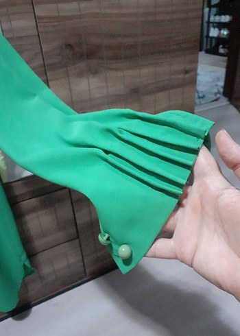 Düğmeli Yeşil Kadın Gömlek - Görsel 5