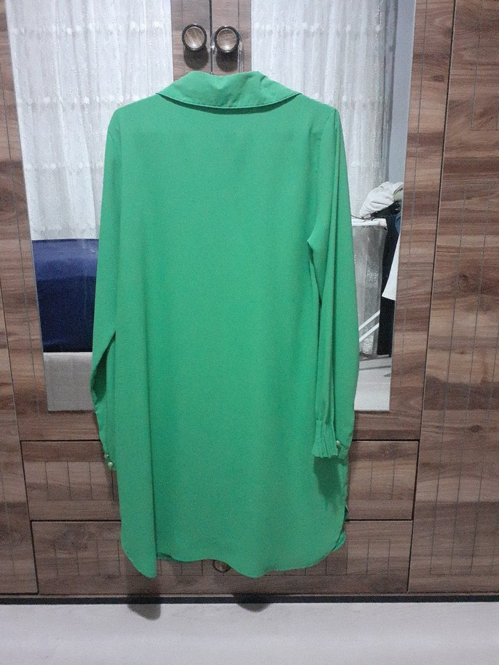 Düğmeli Yeşil Kadın Gömlek - Görsel 4