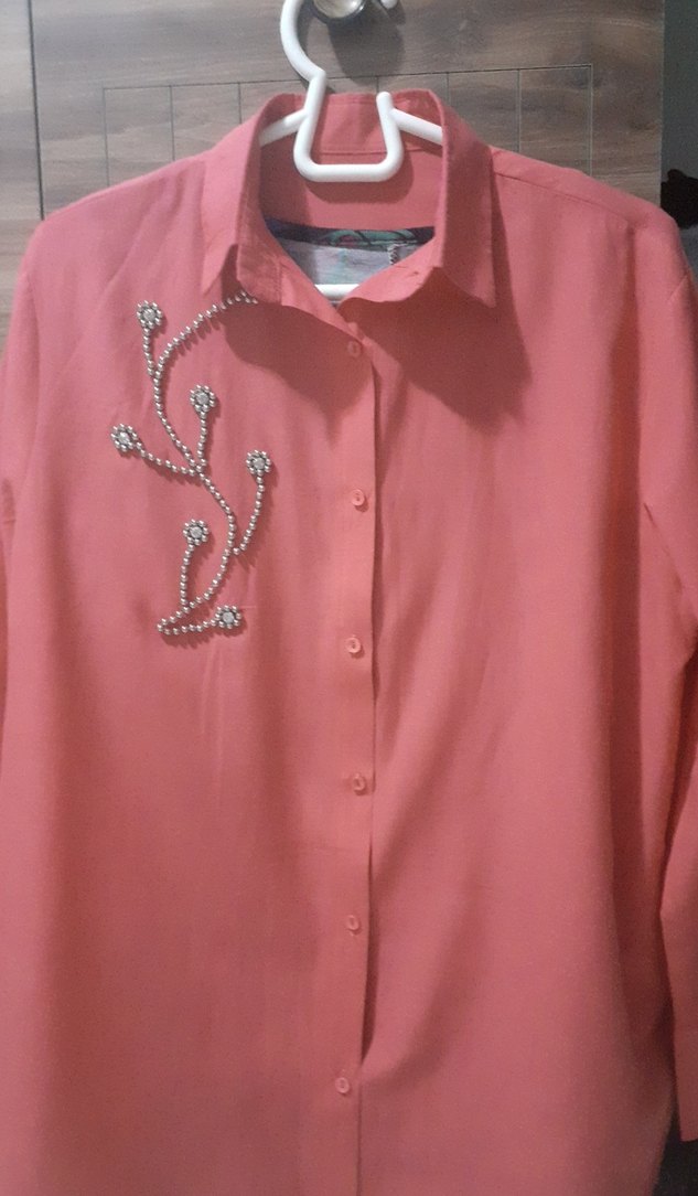 Düğmeli Pembe Uzun Kollu Kadın Gömlek - Görsel 2