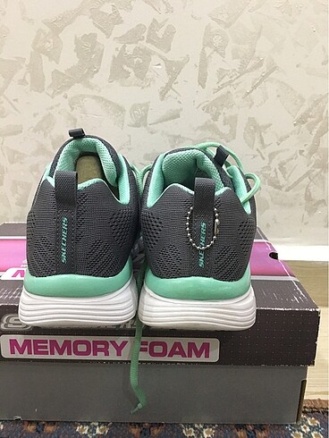 39 Beden çeşitli Renk Skechers
