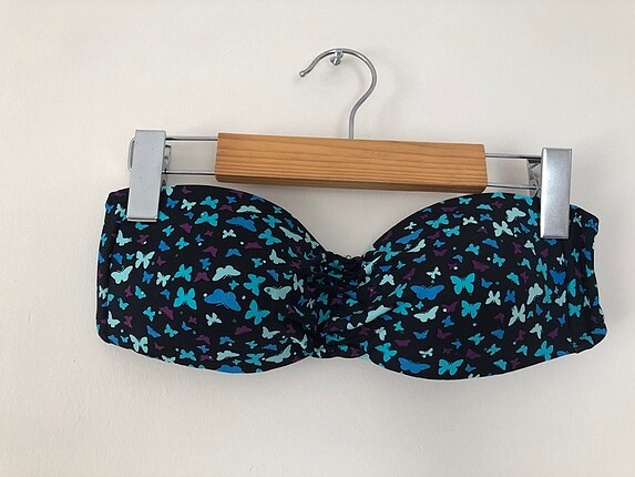 Kelebek desenli bikini üstü