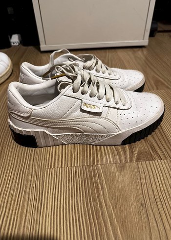 Puma Beyaz Deri Sneaker