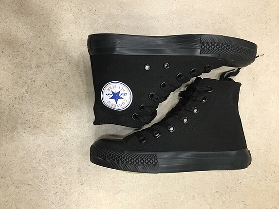 Converse sneckers jel taban rahatlığı