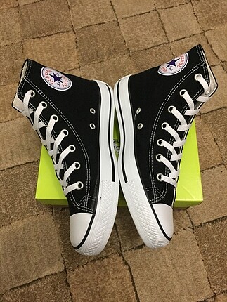 Converse sneckers jel taban rahatlığı