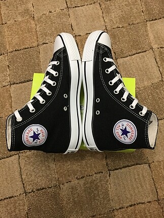 Converse sneckers jel taban rahatlığı