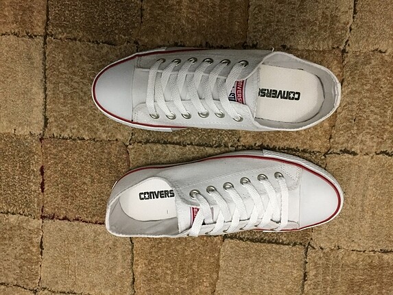 42 Beden beyaz Renk Converse sneckers jel taban rahatlığı