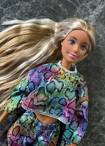 Barbie Bebek SATILDI 