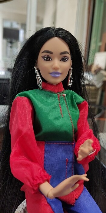 Barbie extra satıldı