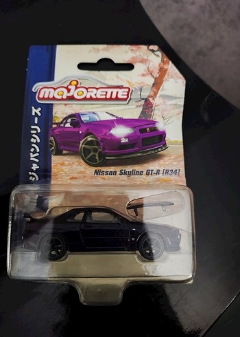 majorette chease model Mor Nissan Skyline GT-R R34