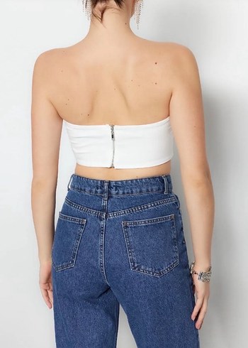 Tüylü Beyaz Büstiyer - Görsel 5