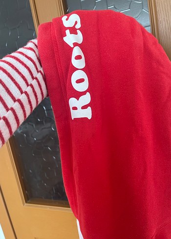 Kırmızı Kapüşonlu Sweatshirt - Görsel 5