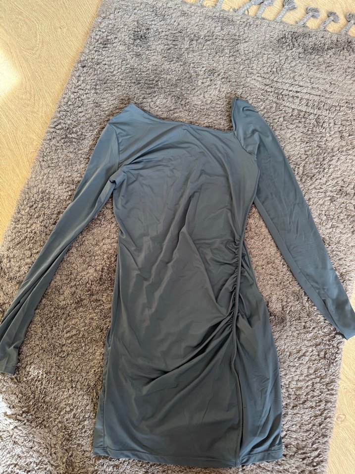 V Yaka Gri Uzun Kollu Hamile Elbisesi - Görsel 3