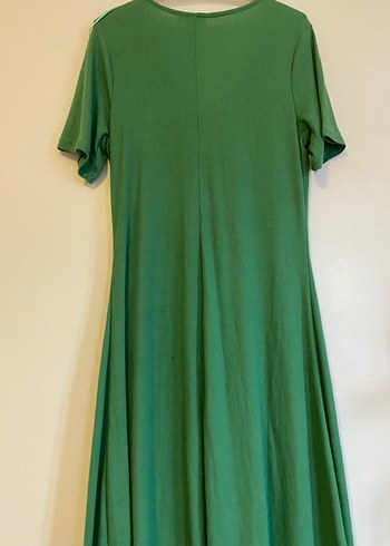 Düğmeli Yeşil V Yakalı Uzun Elbise - Görsel 5