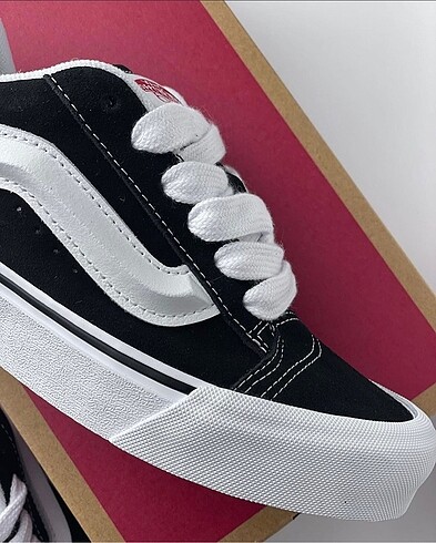 38 Beden VANS KNU SKOOL