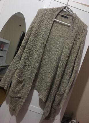 Primark Bej hirka