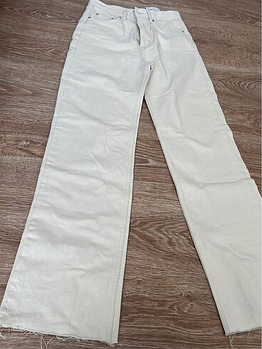 Pull and Bear Pull and bear pantolon