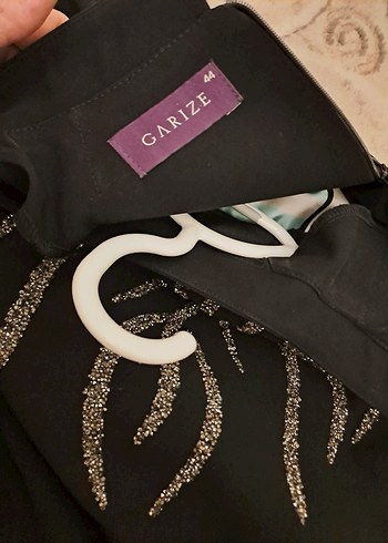 Uzun Siyah taşlı Kadın Elbise - Görsel 3