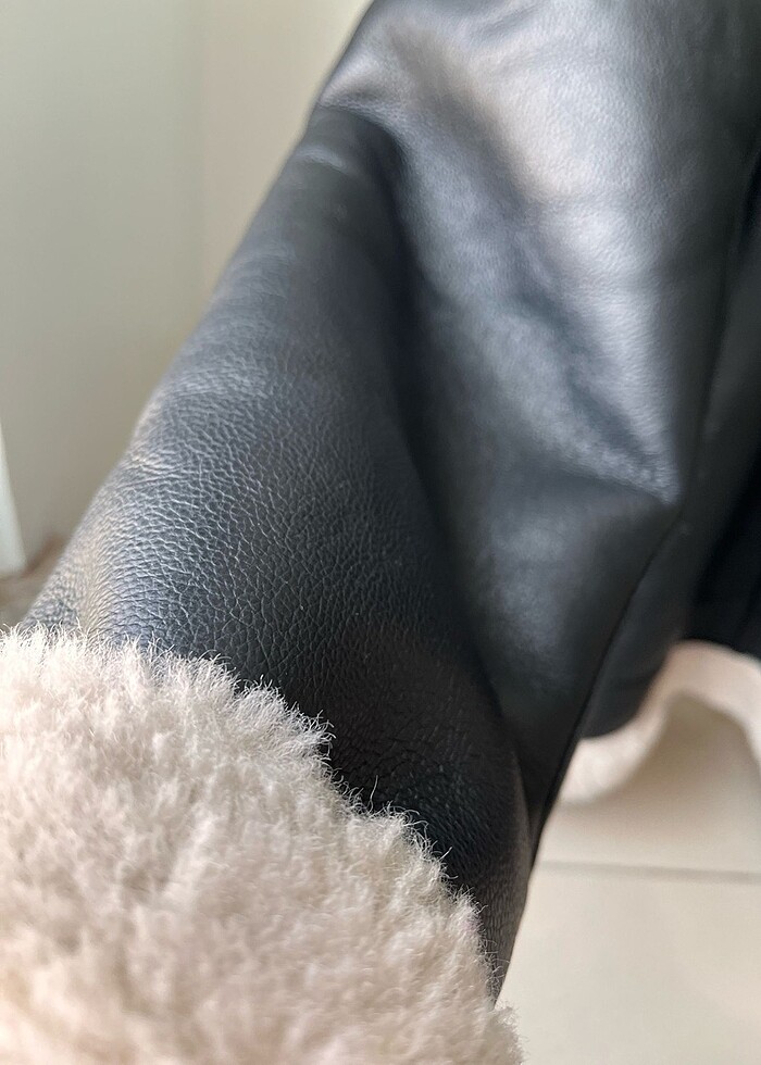 Mango kürklü deri ceket - Görsel 5