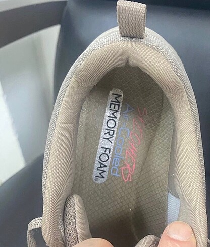 38 Beden Skechers 39 no